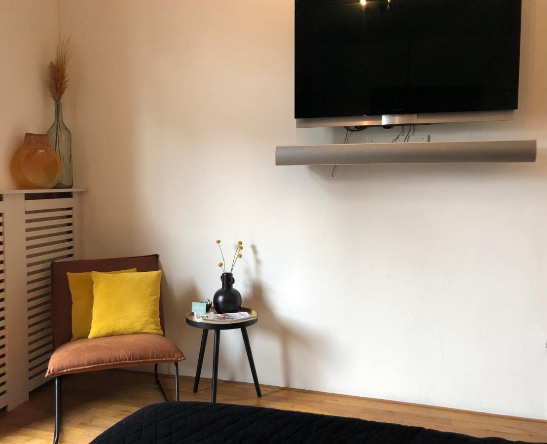 Bolton Boulevard Beach Rooms 弗利辛恩 外观 照片